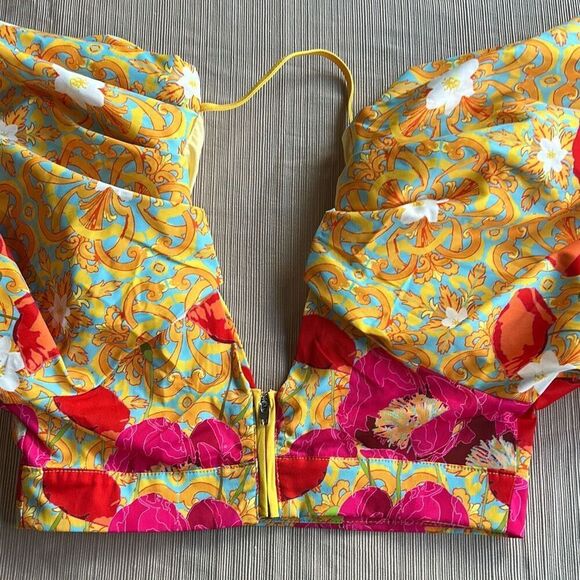 Shein Floral Crop Top Puffy Sleeves v Neck Small - Picture 5 of 9